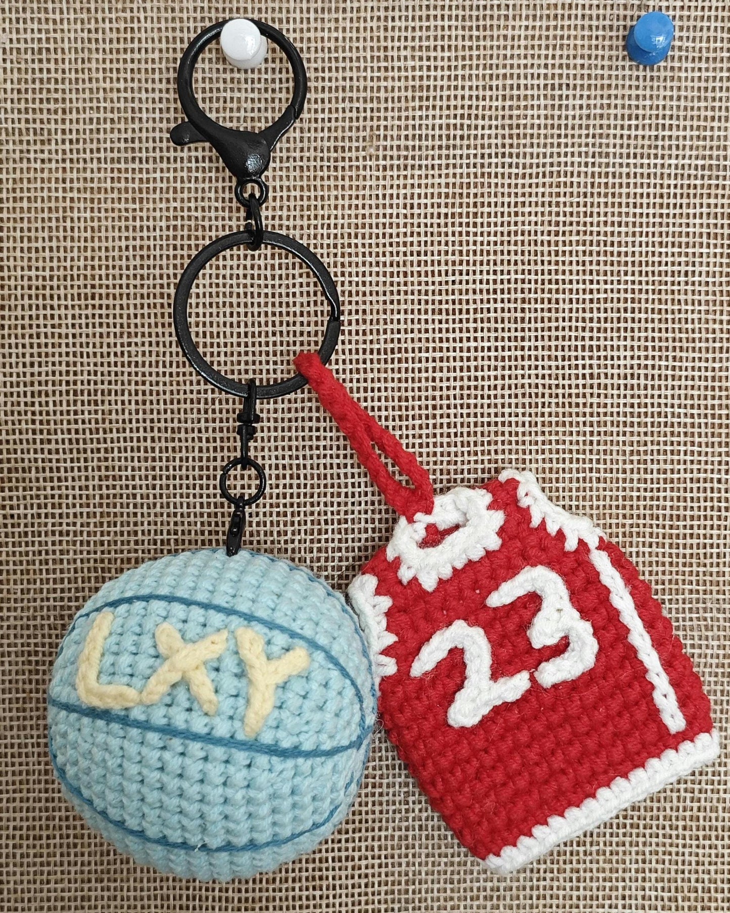 Personalized Crochet Basketball Keychain, Custom Jersey Number Keyring, Sports Bag Charm, Basketball Player Team Gift, Senior Night Favor