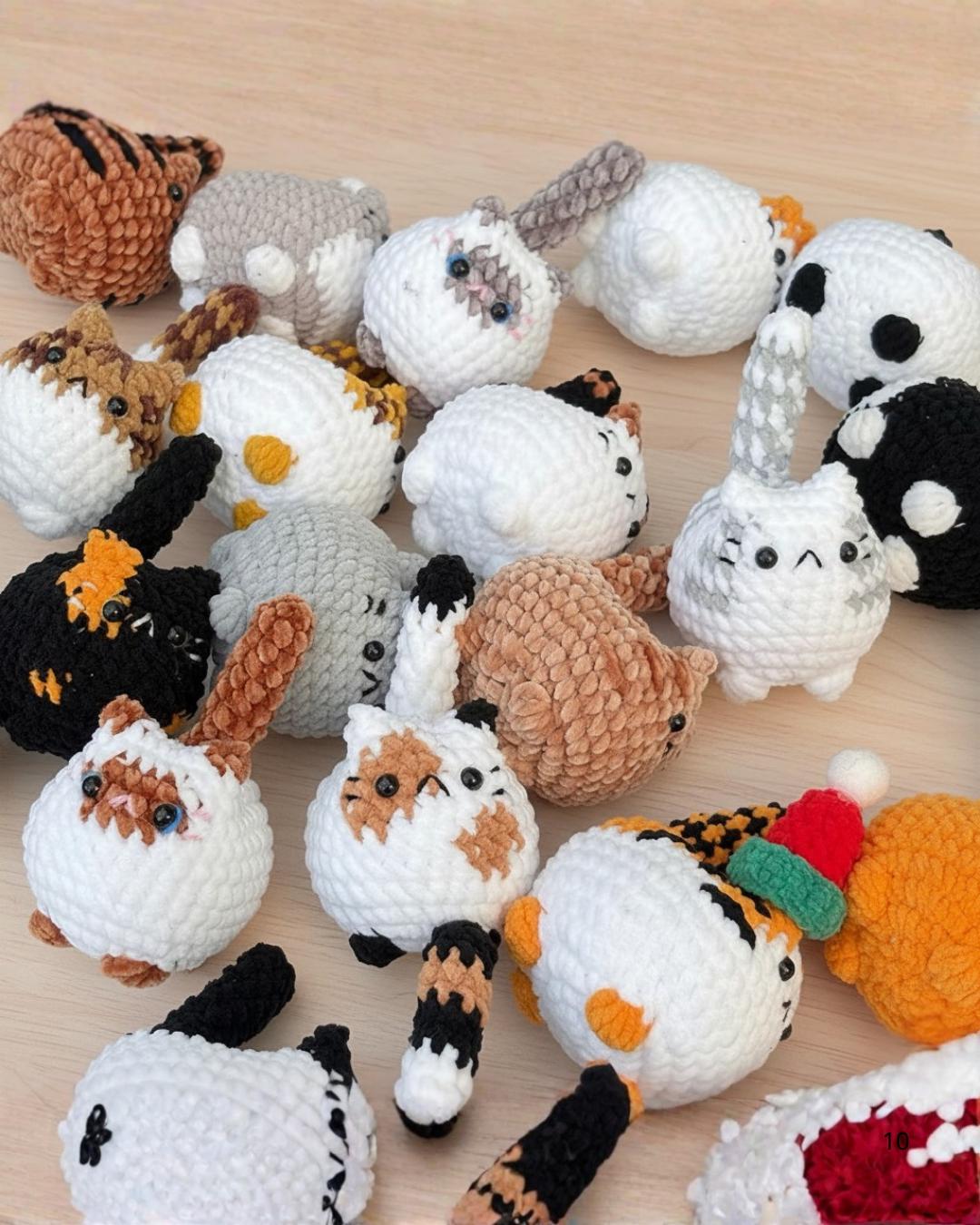 Adorable Crochet Cat Keychain - Mini Amigurumi Kitty Bag Charm - Handmade Tiny Cat Plushie - Kawaii Gift for Cat Lovers - Buy 2 Get 1 Free