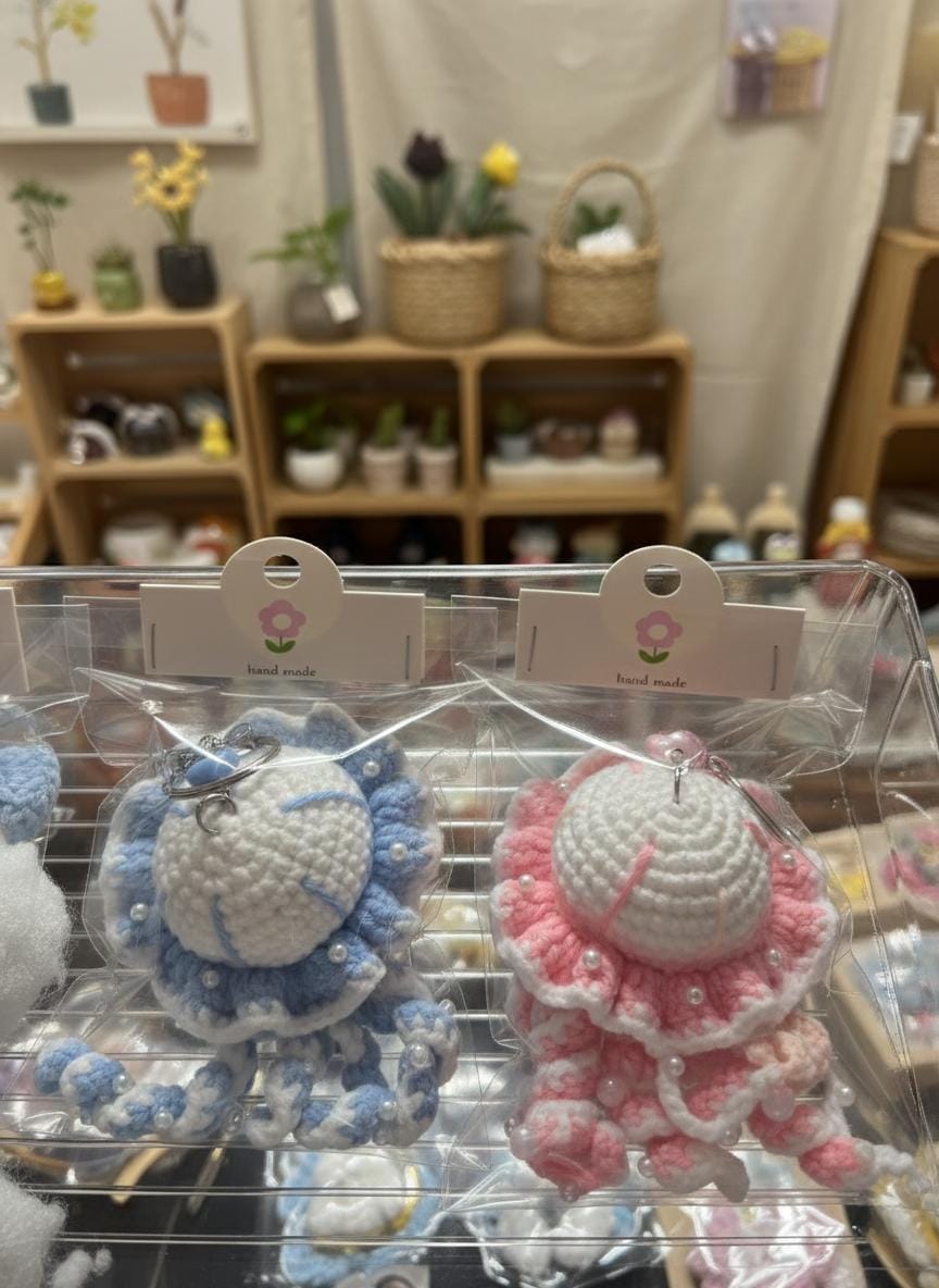 Handmade Crochet Jellyfish,  Handmade Bag Accessory, Pink & Blue Amigurumi Keychain,  Kawaii Ocean Theme Gift, Coquette Aesthetic Bag Charm