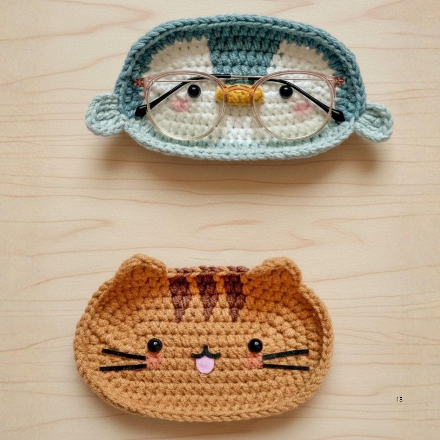Handmade Crochet Animal Glasses Holder - Finished Product, Cute Eyeglass Holder, Eyeglass Holder Crochet, Desk Accessory Gift, Glasses Stand