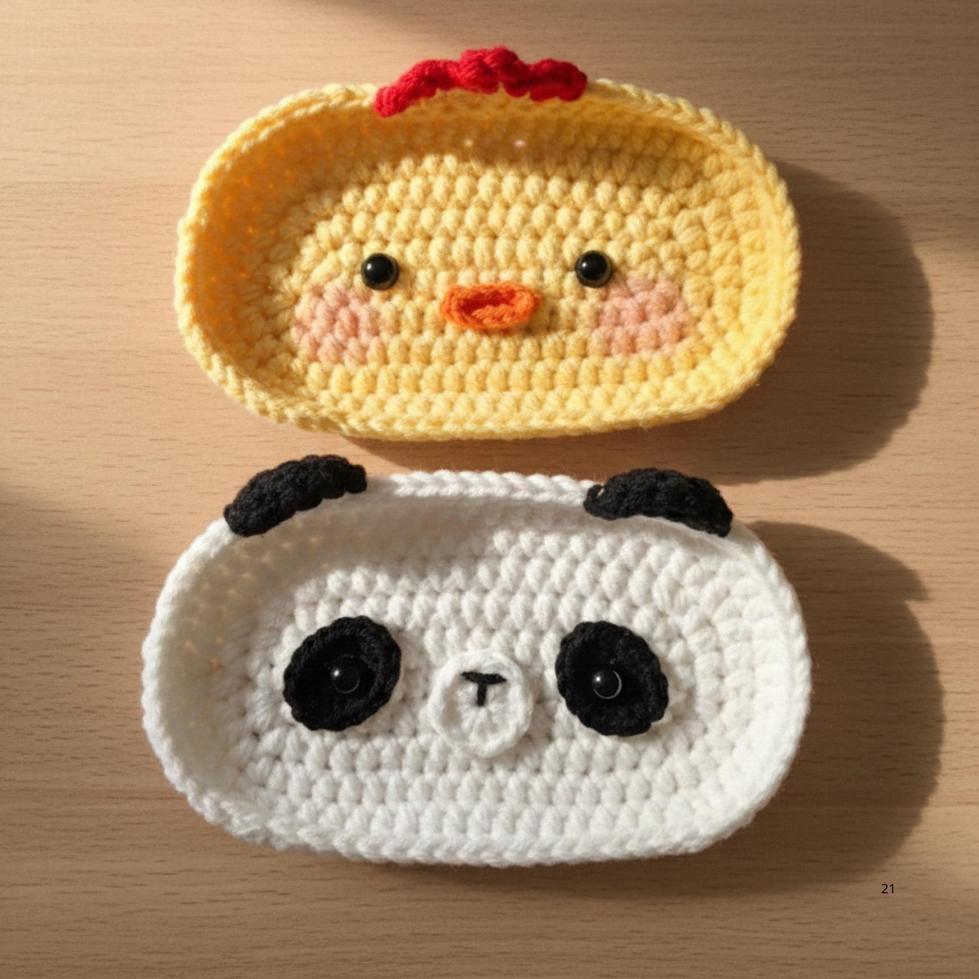 Handmade Crochet Animal Glasses Holder - Finished Product, Cute Eyeglass Holder, Eyeglass Holder Crochet, Desk Accessory Gift, Glasses Stand