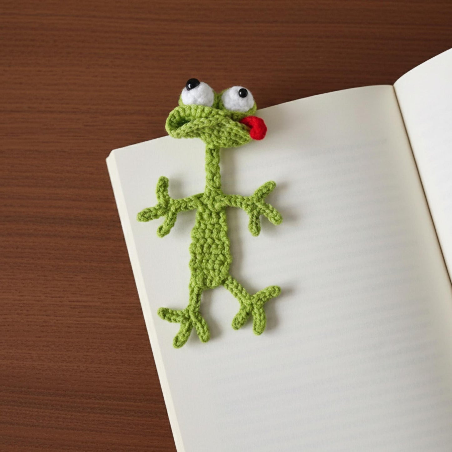 Crochet Lizard Bookmark, Funny Handmade Page Marker