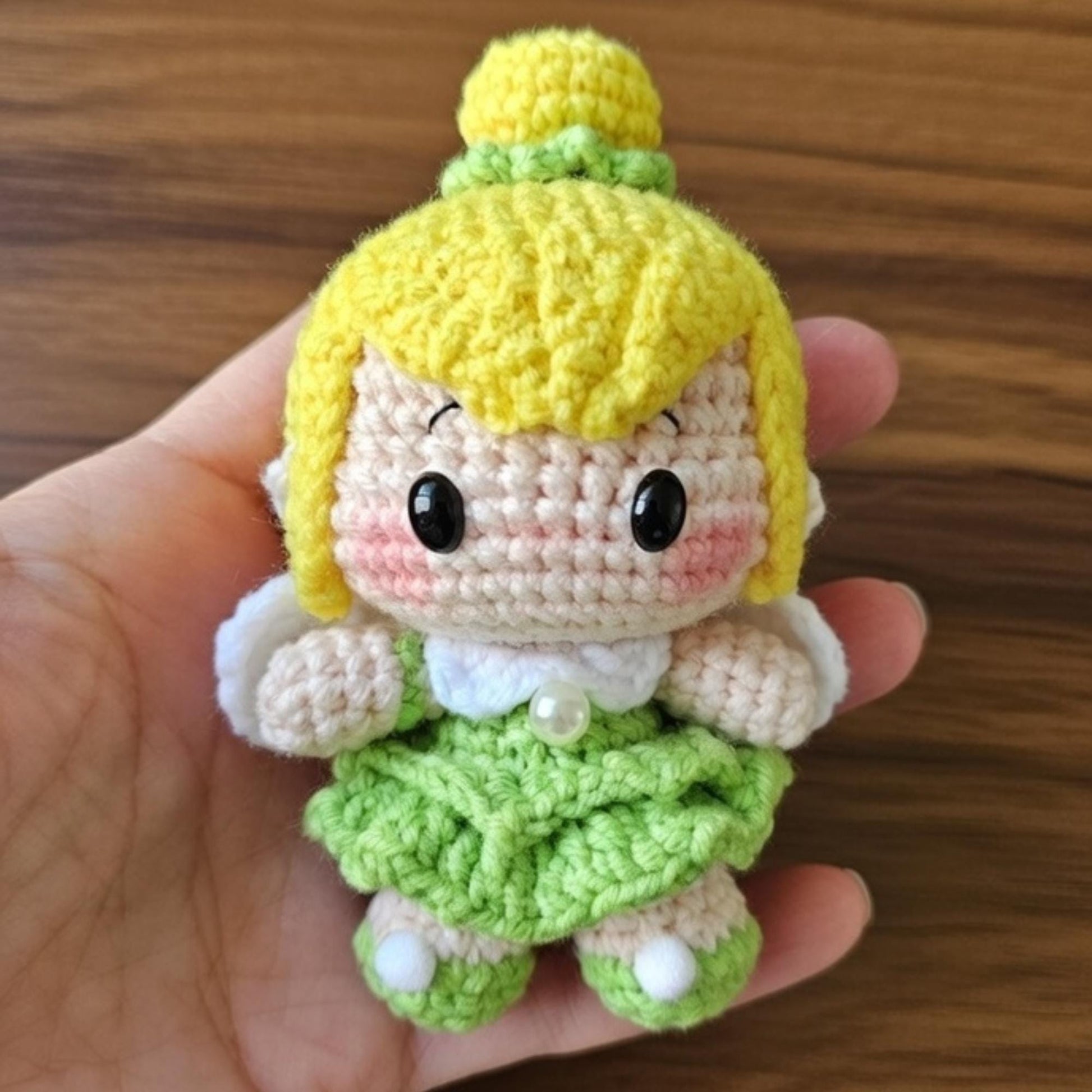 Crochet Princess Keychain, Amigurumi Princess Doll, Kawaii Fairytale Character, Handmade Crochet Keyring, Gift for Girls, Cute Bag Charm