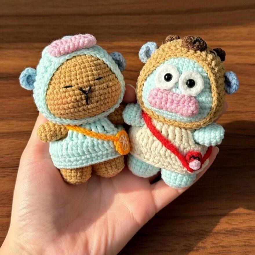 Crochet Capybara Clownfish Amigurumi Plush Toy, Handmade Capybara in Costume Plushie, Kawaii Animal Stuffed Toy, Unique Gift for Capybara
