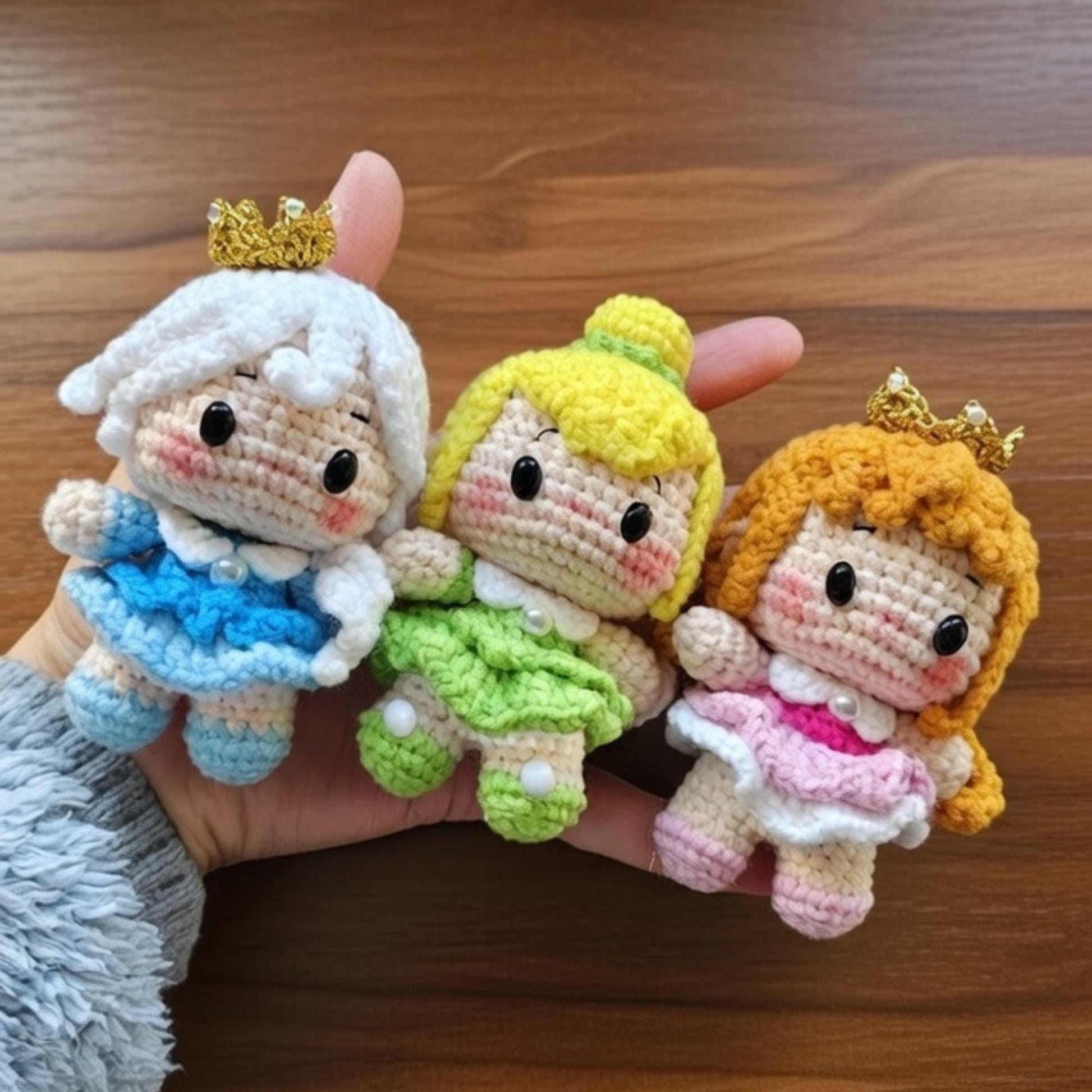 Crochet Princess Keychain, Amigurumi Princess Doll, Kawaii Fairytale Character, Handmade Crochet Keyring, Gift for Girls, Cute Bag Charm