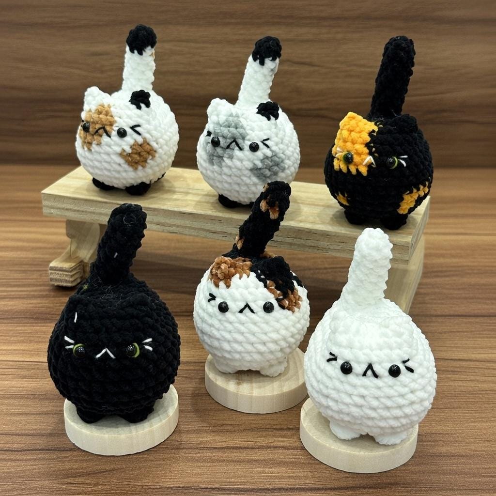 Amigurumi Cat Keychain, Personalized Cat Lover Gift, Mini Crochet Kitten Plush, Kawaii Bag Accessories, Keyring for Backpack, Buy 2 Get 1