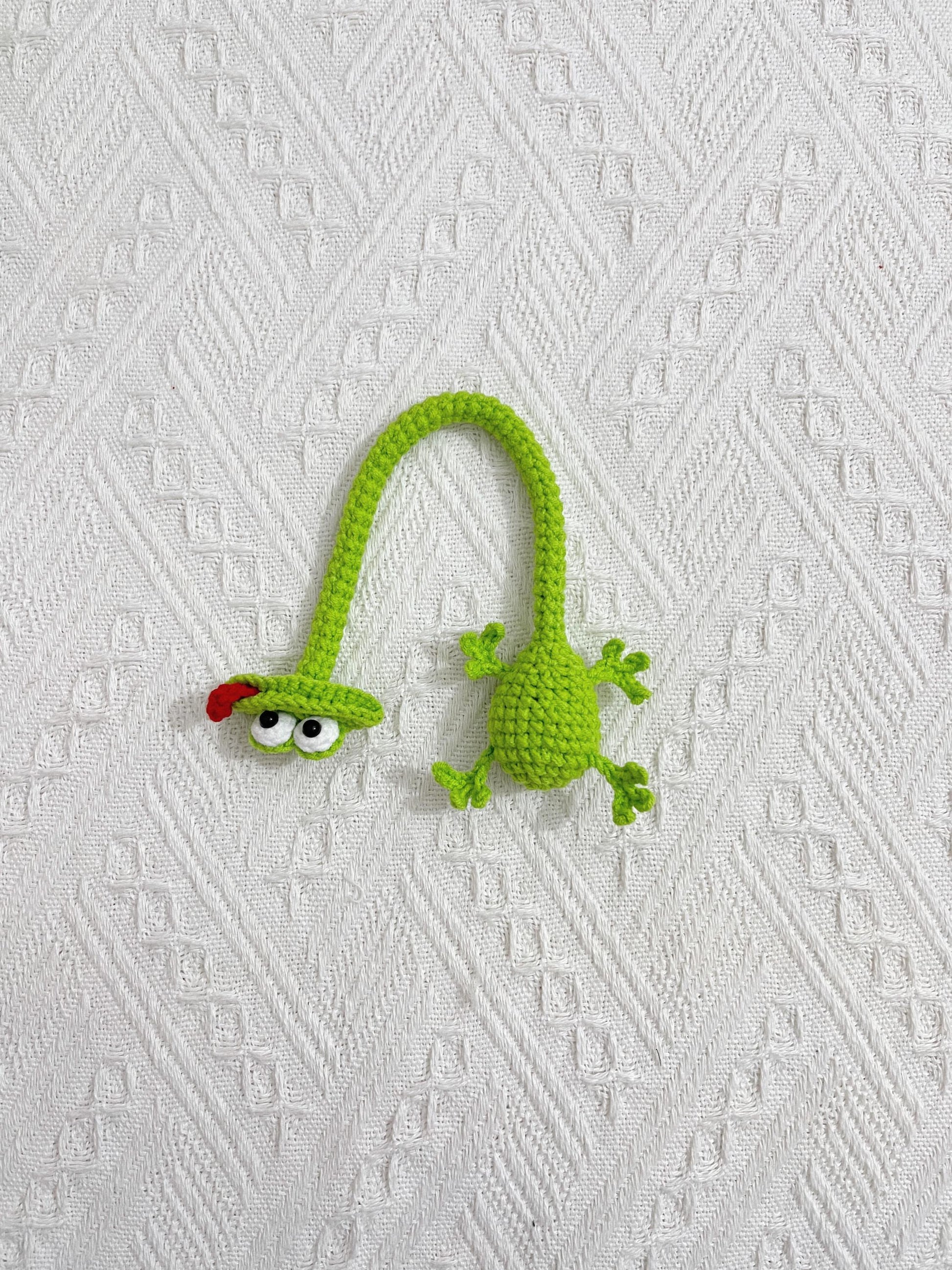 Funny Long Neck Crochet Animals, Amigurumi Frog Duck Bear, Quirky Bendable Plush, Knitted Bookmark, Cable Organizer, Weird Ugly Cute Gift