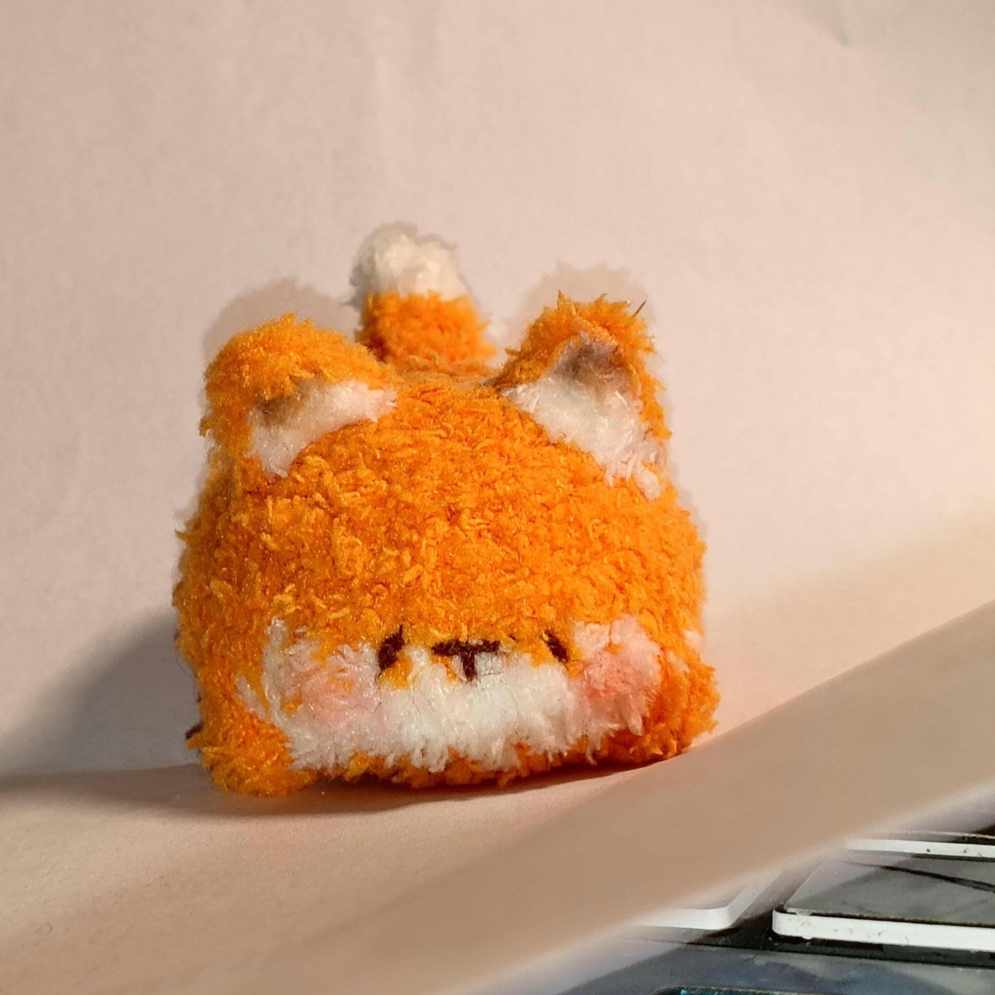Fluffy Amigurumi Fox Keychain, Cute Crochet Bag Charm, Kawaii Plush Fox Accessory, Handmade Soft Animal Keyring, Gift for Fox Lovers