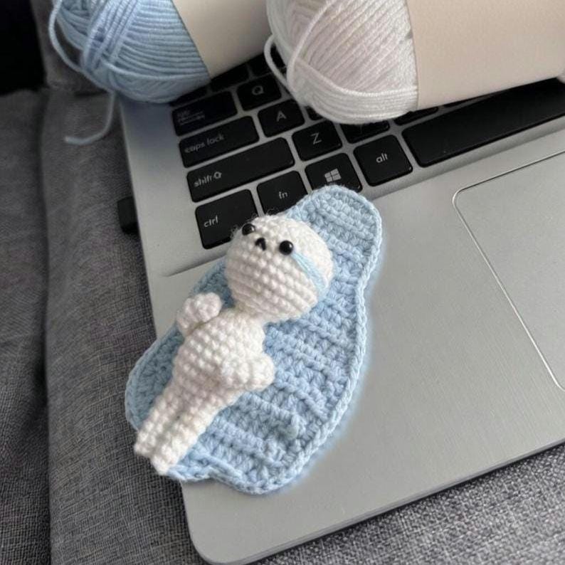 Handmade Crochet Crying Doll Decor, Cute Whimsical Amigurumi Figure, Mini Crochet Desk Ornament, Funny Emotional Plush, Unique Handmade Gift