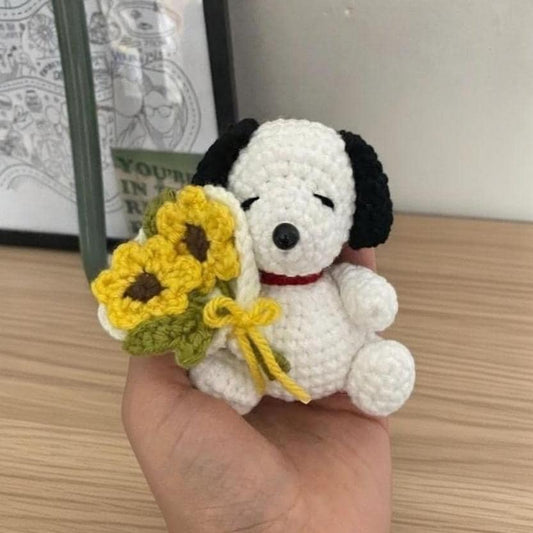 Crochet Snoopy Holding Flower Bouquet Doll , Amigurumi Snoopy Gift, Handmade Cute Peanuts Dog Plush Keychain, Gift for Her