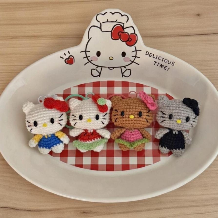 Hello Kitty Crochet Keychain, Amigurumi Kitty Doll, Handmade Cat Keyring, Cute Bag Charm Gift for Her, Kawaii Anime Plush Charm