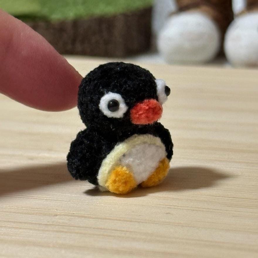 Pingu Crochet Phone Charm, Penguin Amigurumi Keychain, Cute Kawaii Phone Strap, Handmade Crochet Penguin Charm, Small Plush Keychain Gift