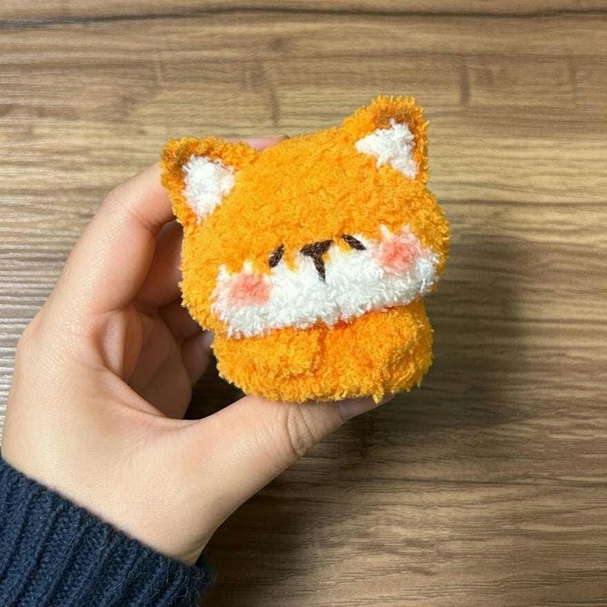 Fluffy Amigurumi Fox Keychain, Cute Crochet Bag Charm, Kawaii Plush Fox Accessory, Handmade Soft Animal Keyring, Gift for Fox Lovers