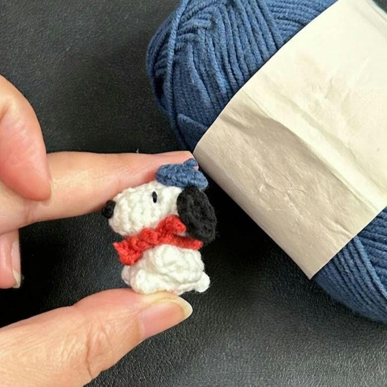 Mini Crochet Snoopy and Woodstock Keychains, Handmade Amigurumi Bag Charms, Cute Cartoon Animal Plushies, Crochet Phone Charm