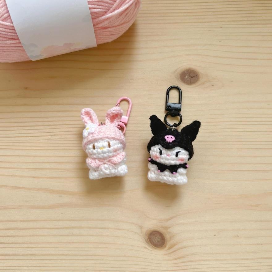 Crochet Kawaii Phone Charm, Amigurumi Animal Keychain, Cute Mini Plush Bag Charm, Handmade Y2K Backpack Accessory, Gift for Friend