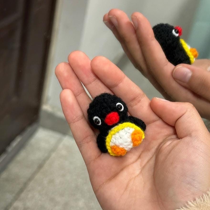 Pingu Crochet Phone Charm, Penguin Amigurumi Keychain, Cute Kawaii Phone Strap, Handmade Crochet Penguin Charm, Small Plush Keychain Gift