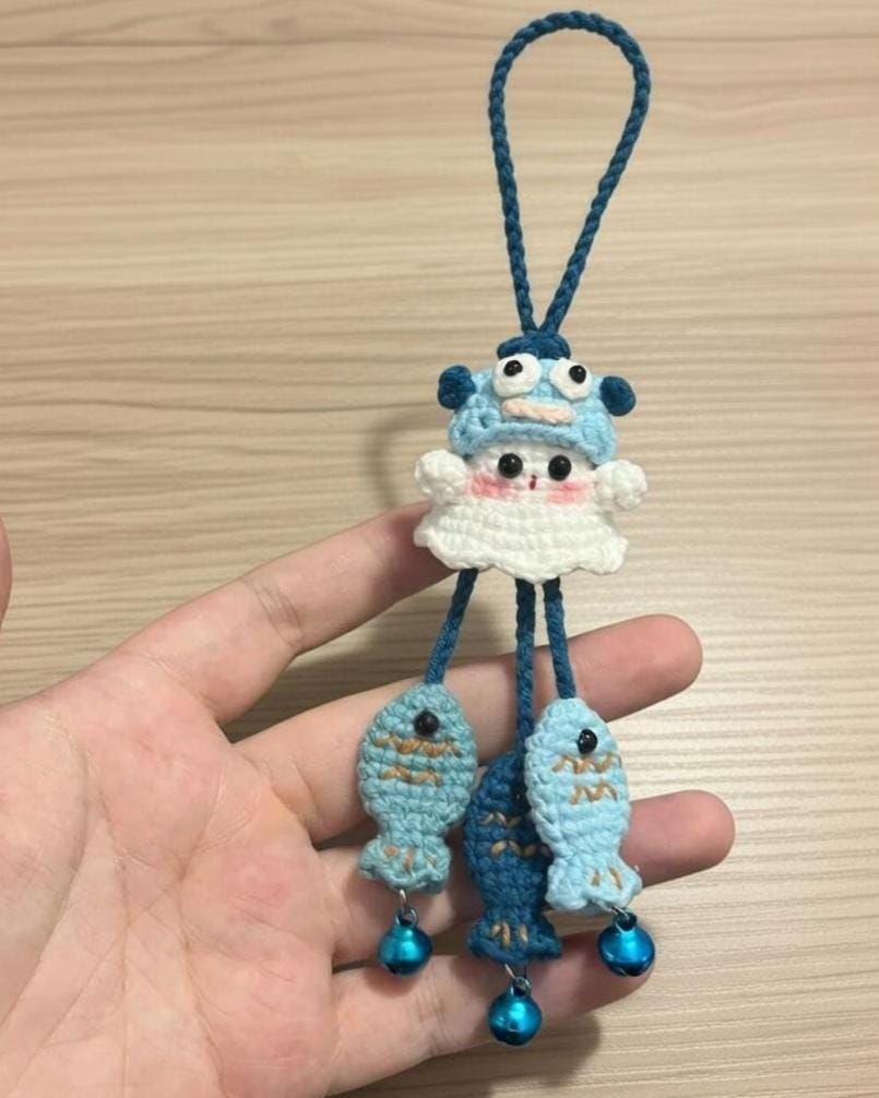 Crochet Ghost Car Mirror Hanging, Halloween Ghost Car Charm, Cute Amigurumi Rearview Mirror Hanger, Spooky Car Decor, Handmade Ornament