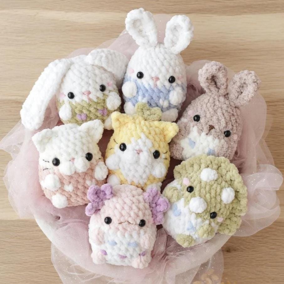 Crochet Eggy Animal Keychain, Easter Basket Stuffer, Cute Bunny Chick Lamb Plushies, Handmade Amigurumi Keychain, Kawaii Animal Bag Charm