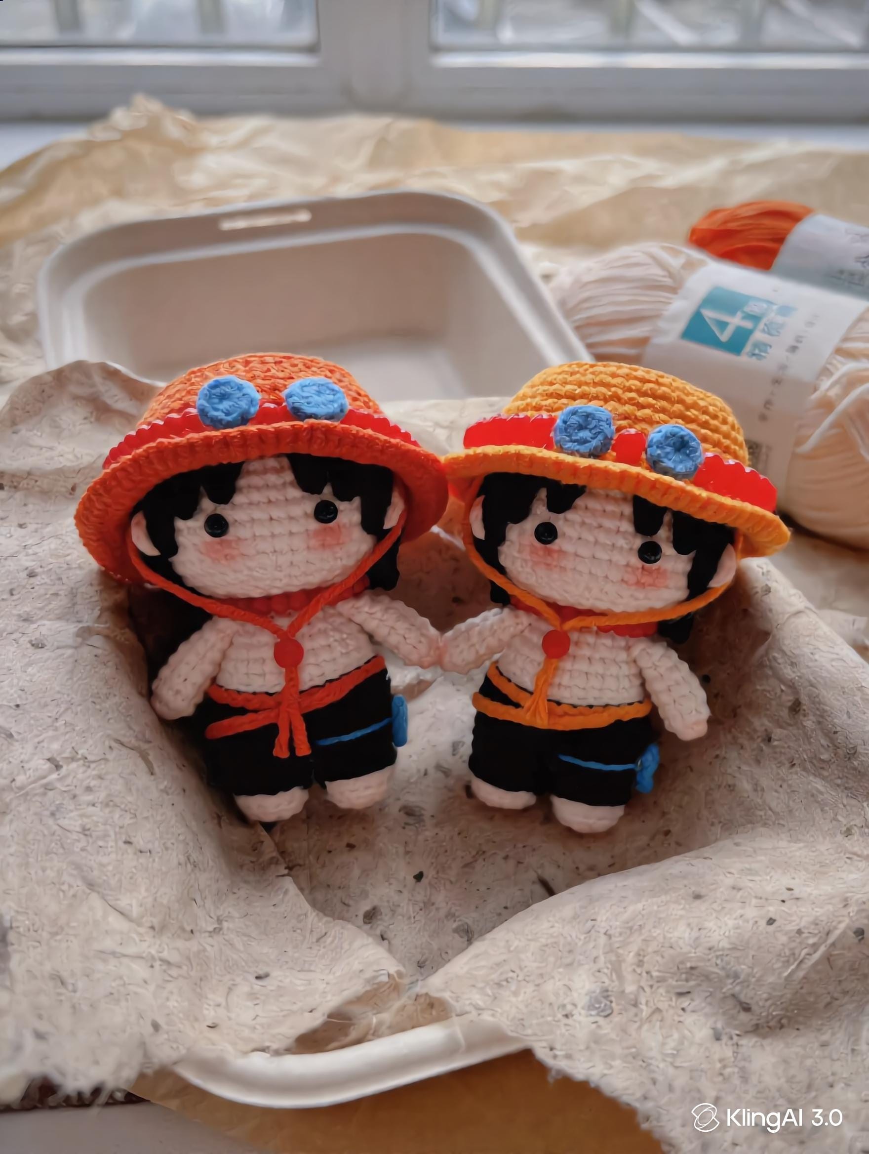 Crochet Pirate Crew Keychain, Desk Decor Gift, Handmade Amigurumi Cotton Doll, Gift for Manga Fans, Kawaii Bag Accessory, Sea Adventurer